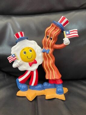 Stars & Stripes Patriotic Egg and Bacon Figurine - Patriotic Bacon and Egg